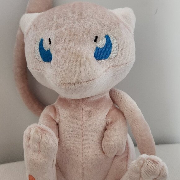 Takara Tomy Pokemon Plush 07 Mew Stuffed Toy - Picture 1 of 4